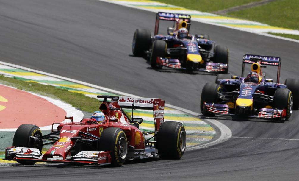 Alonso in lotta con le Red Bull chiuder sesto. Afp
